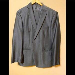 Calvin Klein Suit 44regular